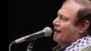 غنى لثورة الـ 36 وخلد