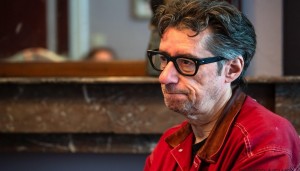 كاتب بلجيكي متهم