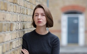 دعم سالي روني لـ 