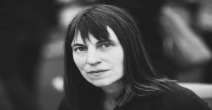 اعتقال شاعرة متضامنة