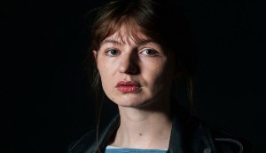  سالي روني تغييب عن